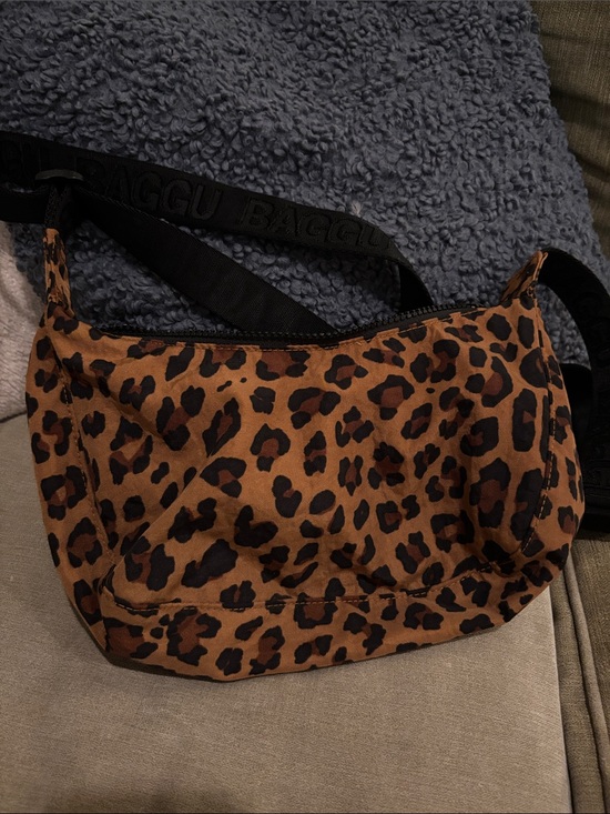 BAGGU Handbags - BAGGU Leopard Print Crossbody Bag - Brown and Black